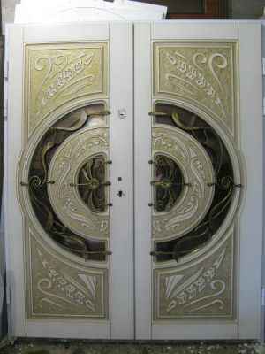 Про компанію