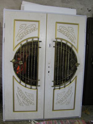 Про компанію