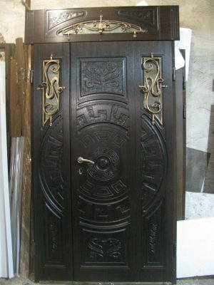 Про компанію