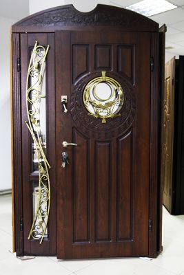 Двері вхідні двополі з ковкою